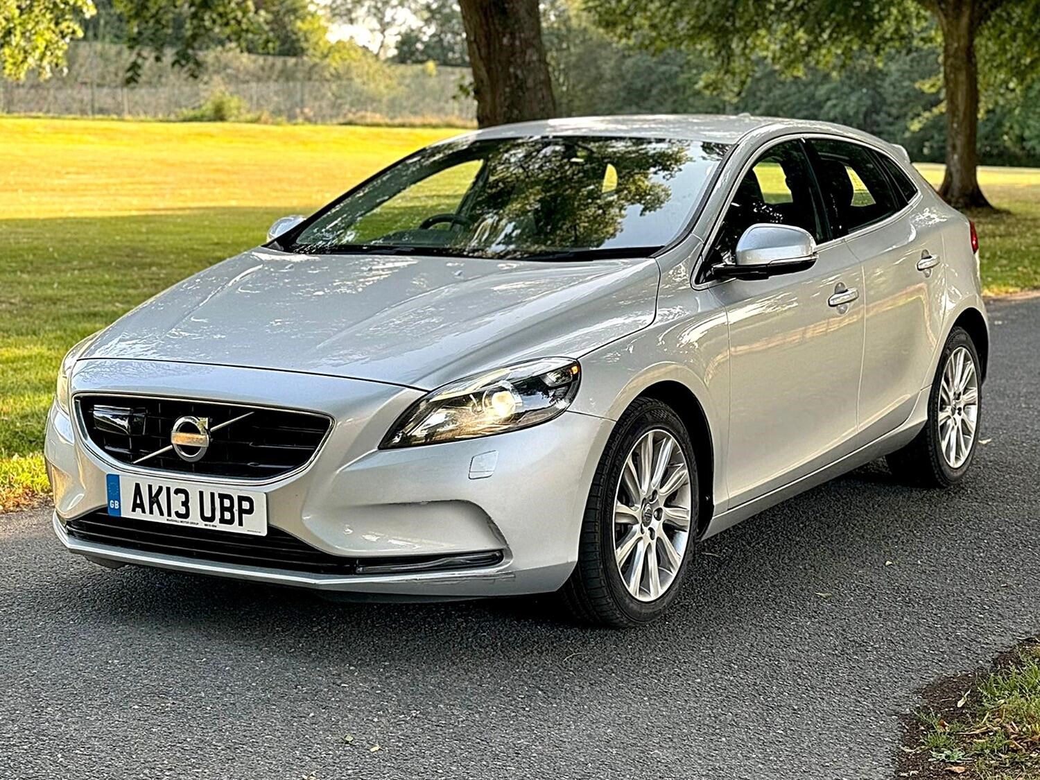 Volvo V40 Listing Image