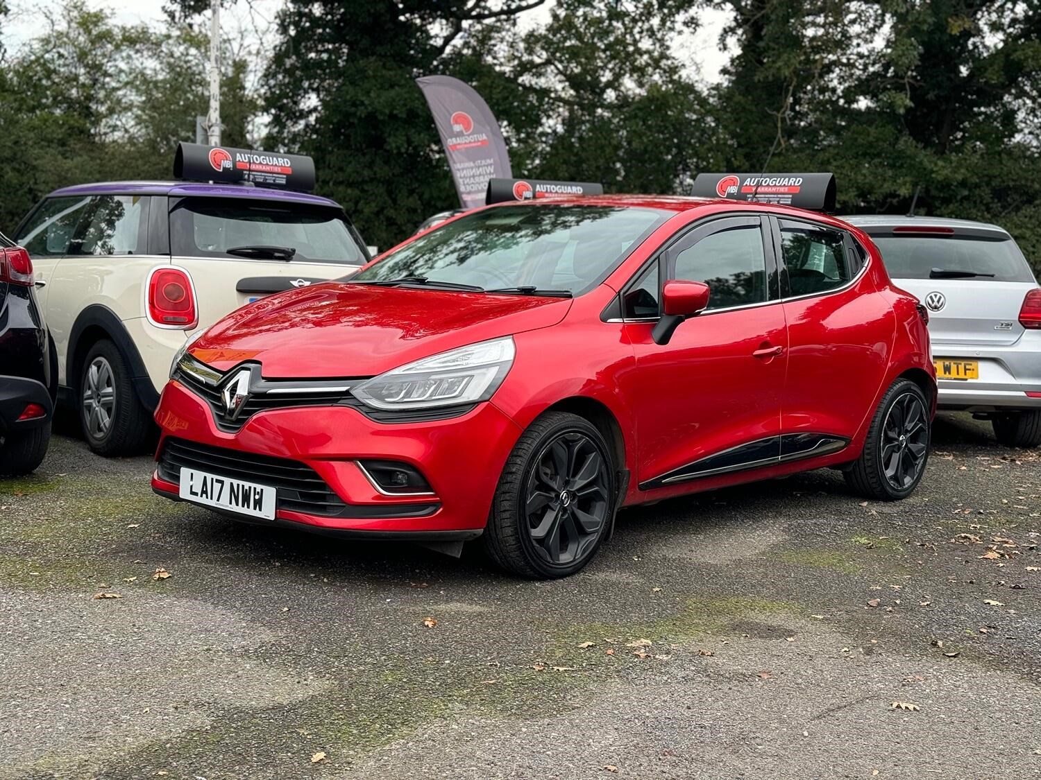 Renault Clio Listing Image