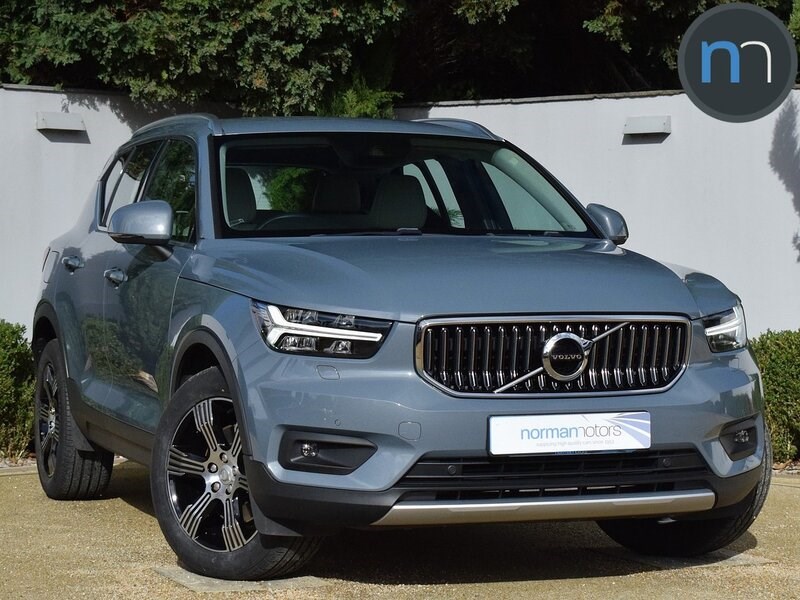 Volvo XC40 Listing Image