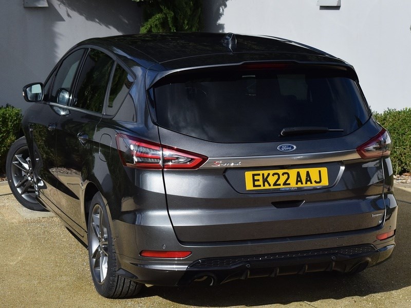 Ford S-Max Listing Image