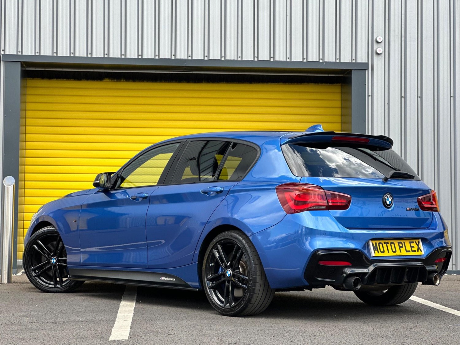 BMW 1 Series Listing Image