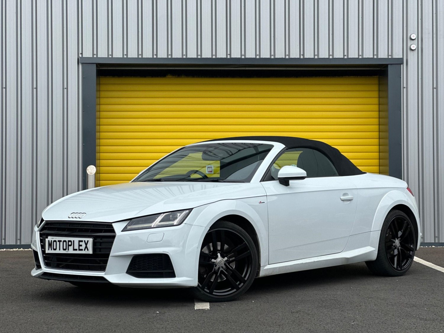 Audi TT Listing Image