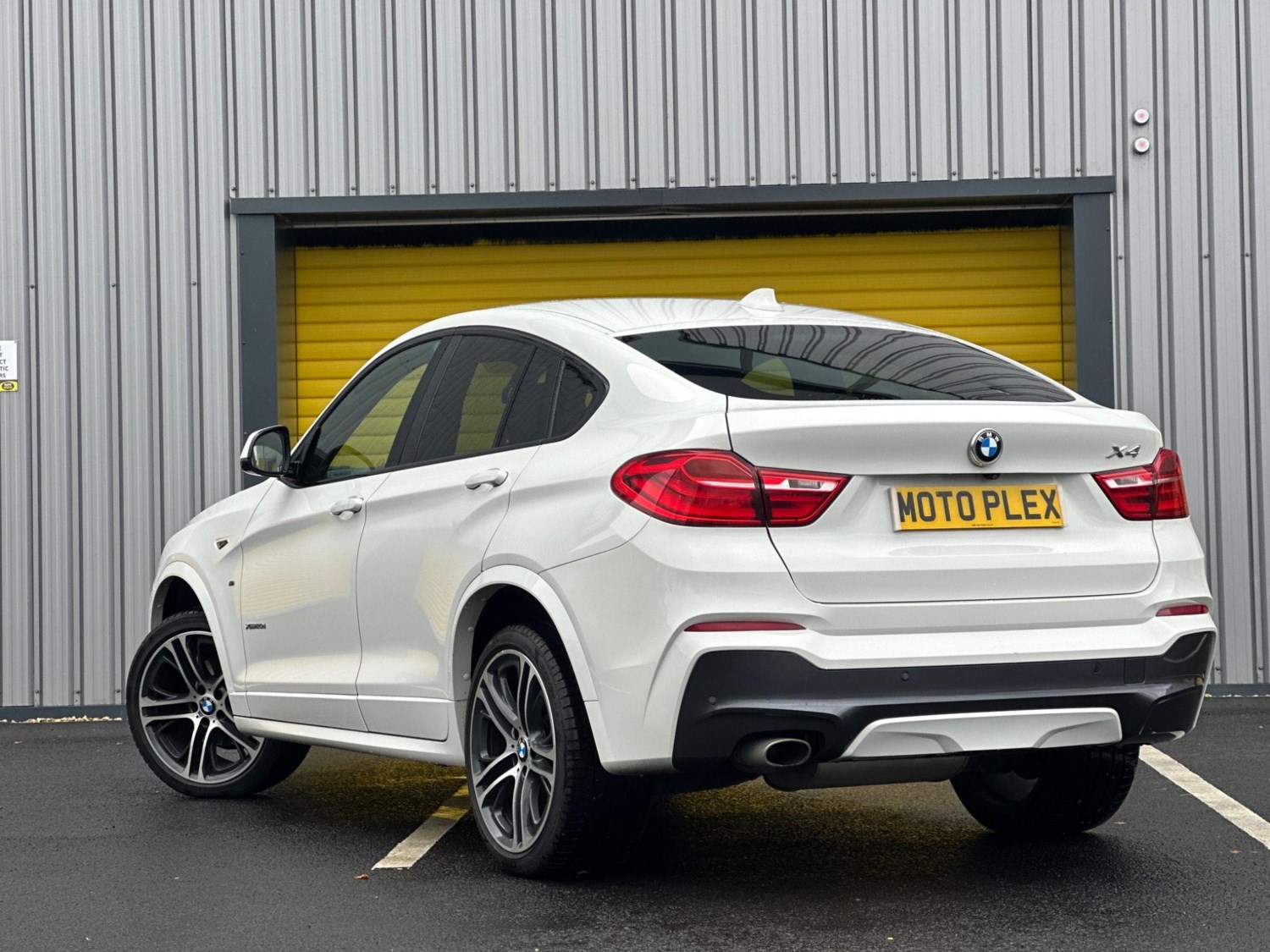 BMW X4 Listing Image