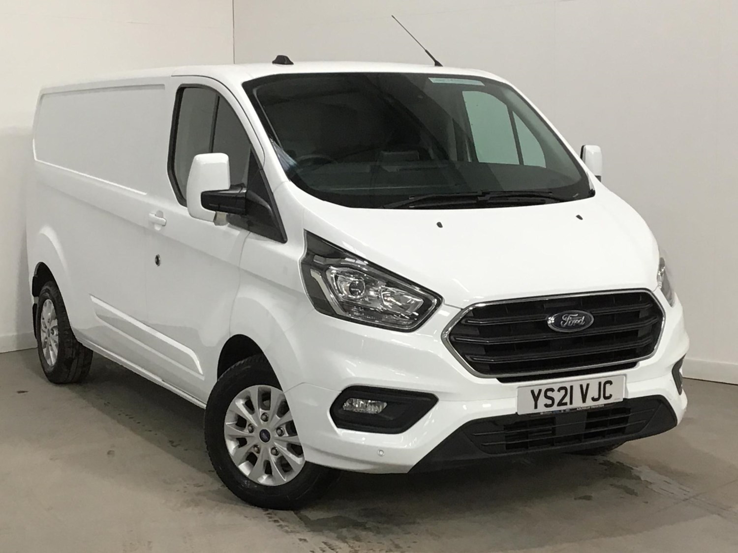 Ford Transit Custom Listing Image