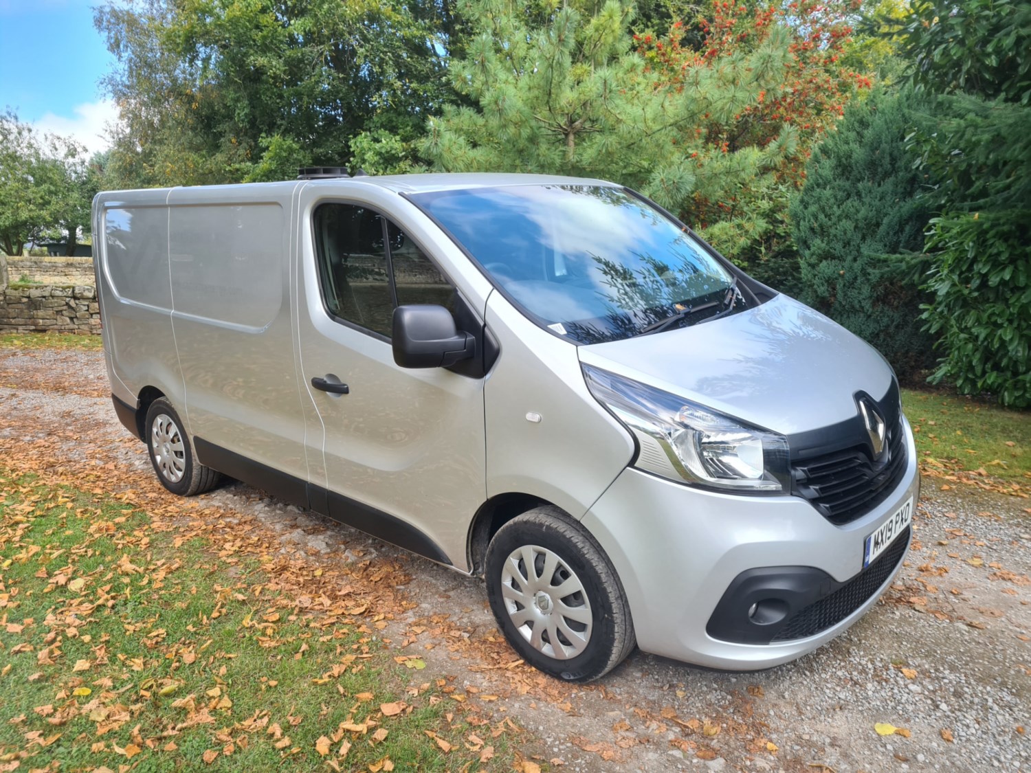 Renault Trafic Listing Image