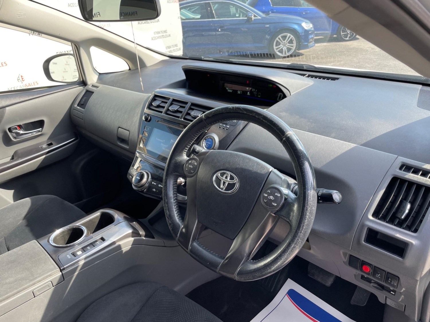 Toyota Prius Listing Image