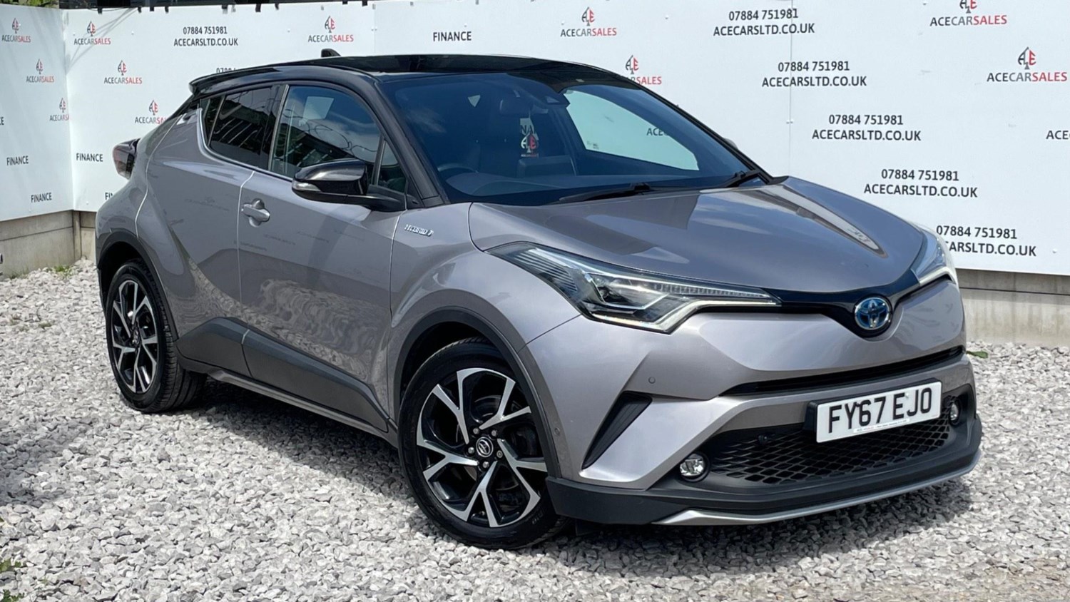 Toyota C-HR Listing Image