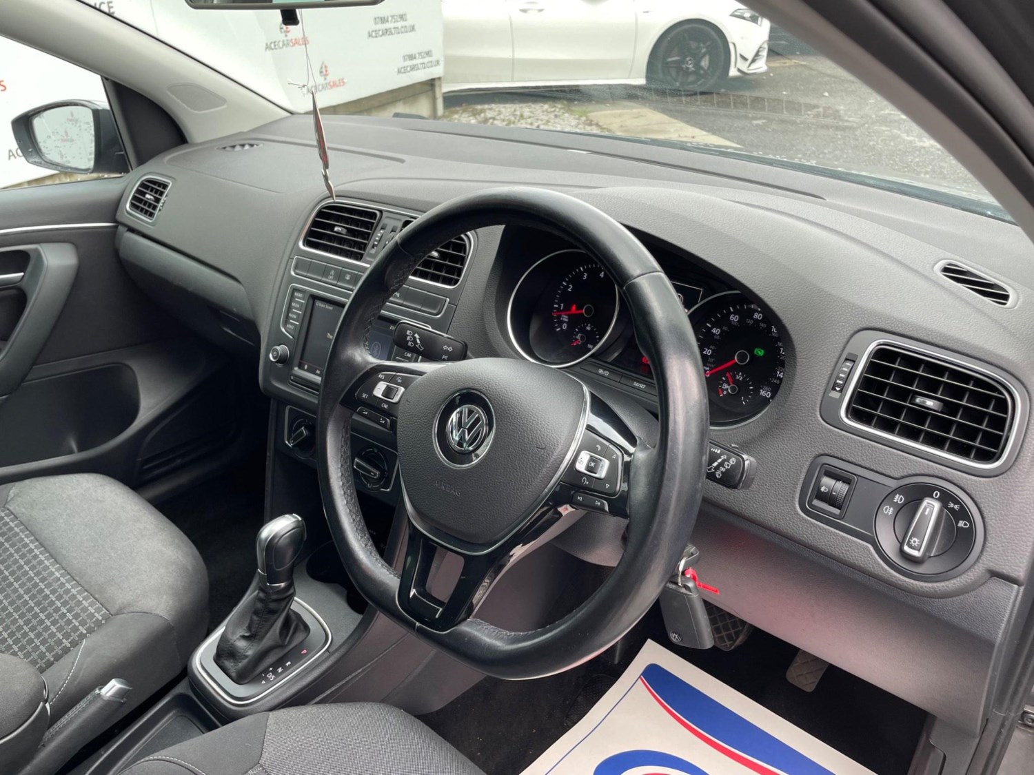 Volkswagen Polo Listing Image