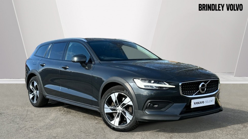 2020 used Volvo V60 Cross Country + D4 Aw Auto