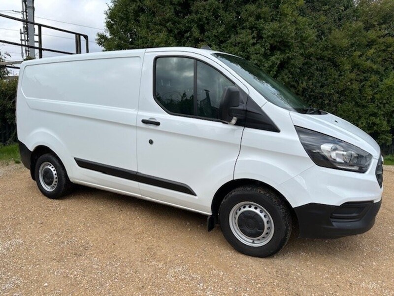 Ford Transit Custom Listing Image