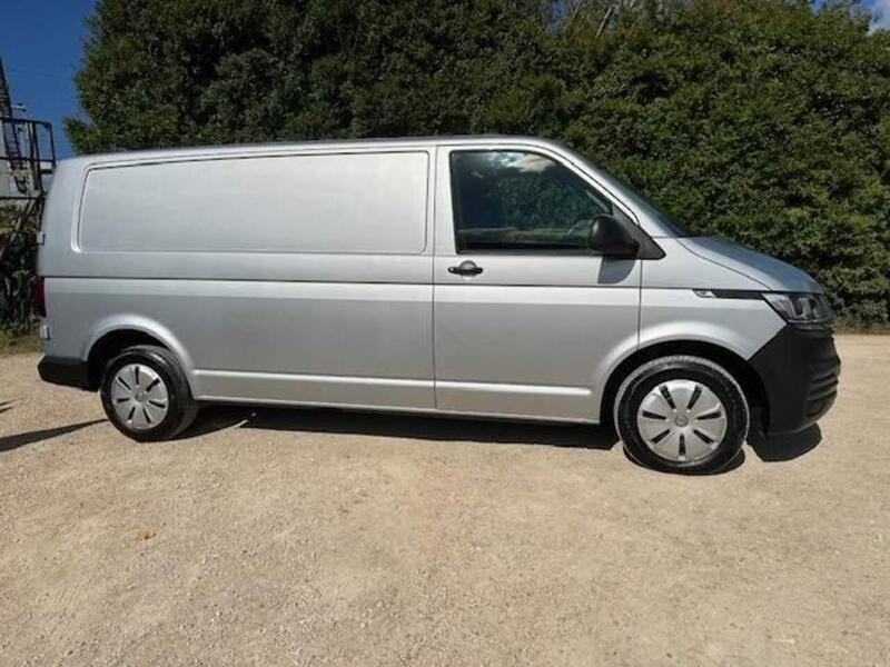 Volkswagen Transporter Listing Image