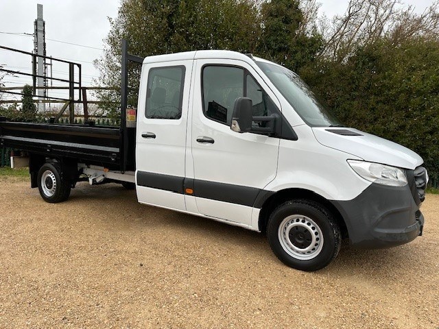 Mercedes-Benz Sprinter Listing Image