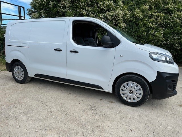 Citroen Dispatch Listing Image