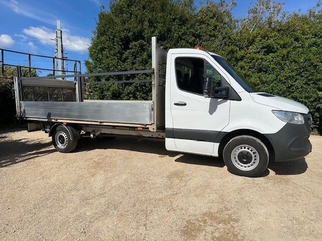 Mercedes-Benz Sprinter Listing Image