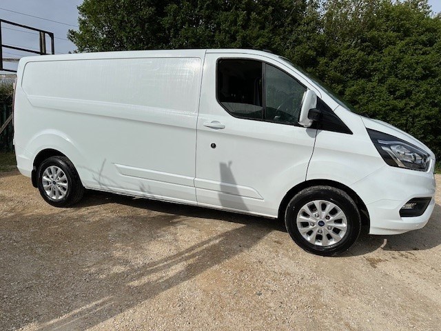 Ford Transit Custom Listing Image