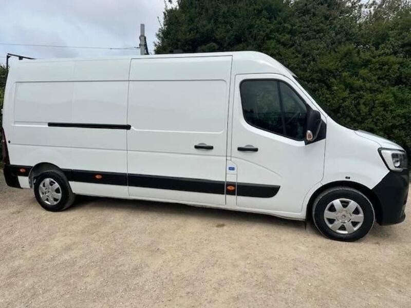 Renault Master Listing Image