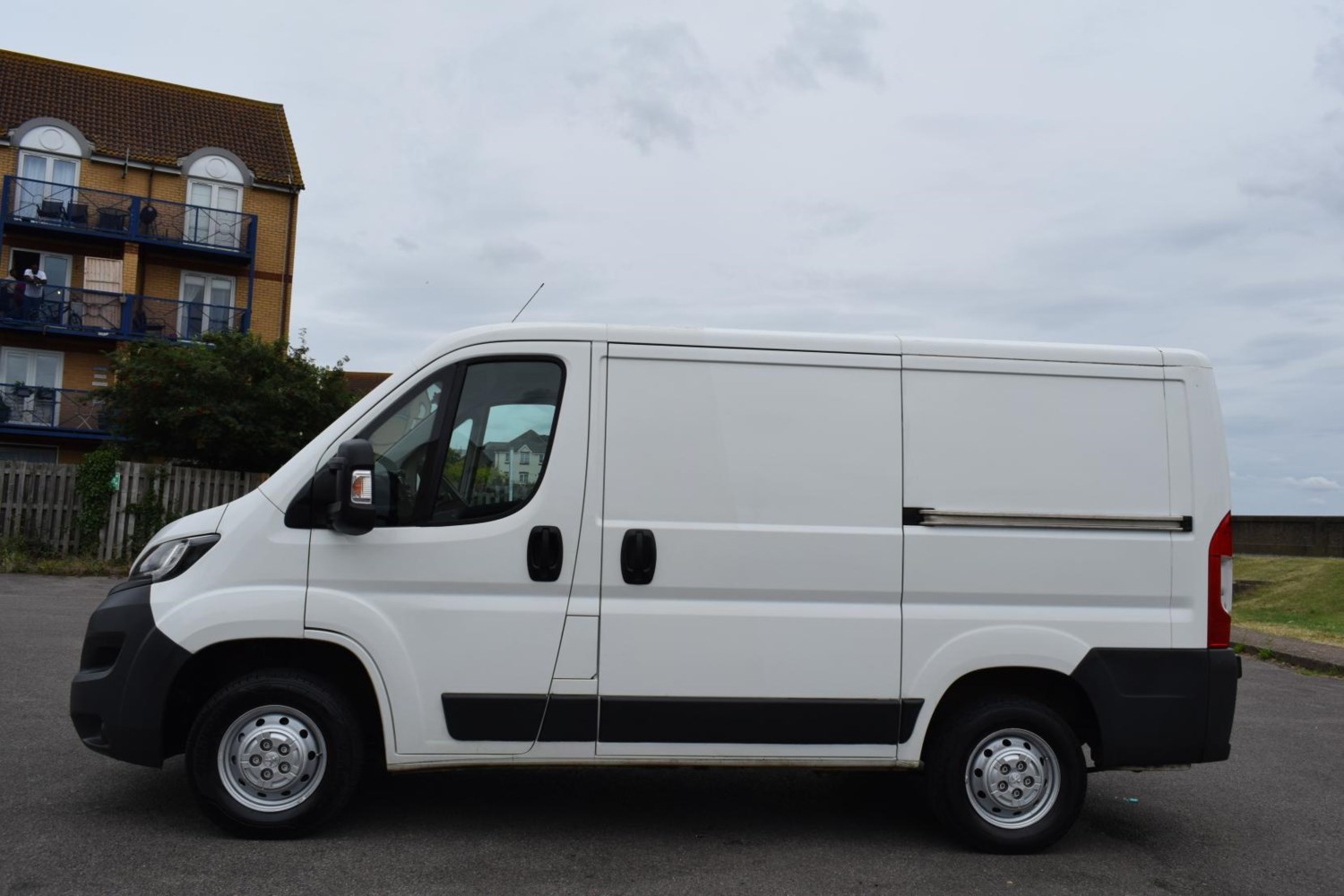 Peugeot Boxer Listing Image