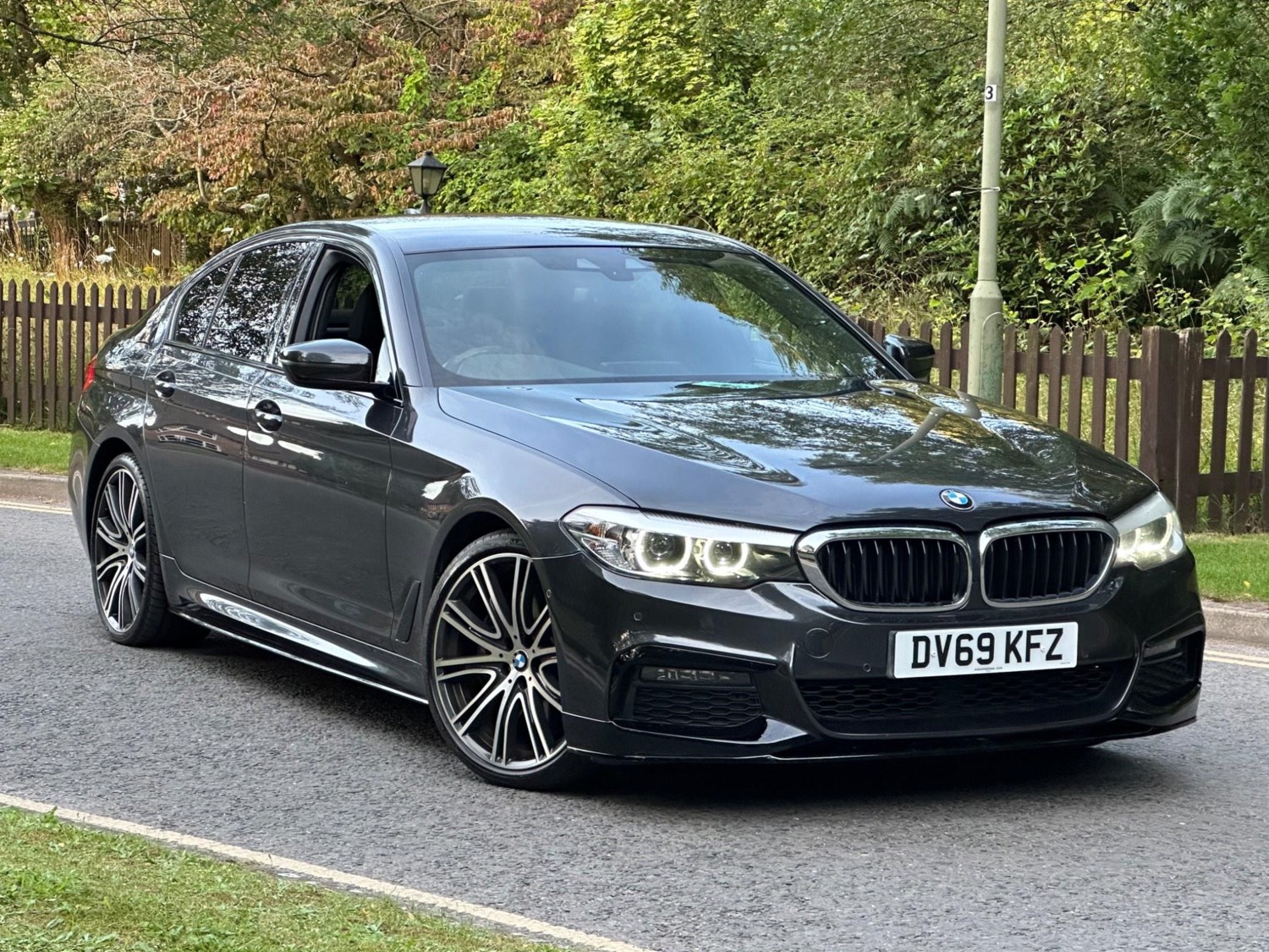 BMW 5 Series Listing Image