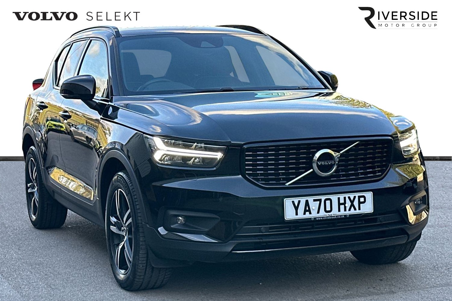 Volvo XC40 Listing Image