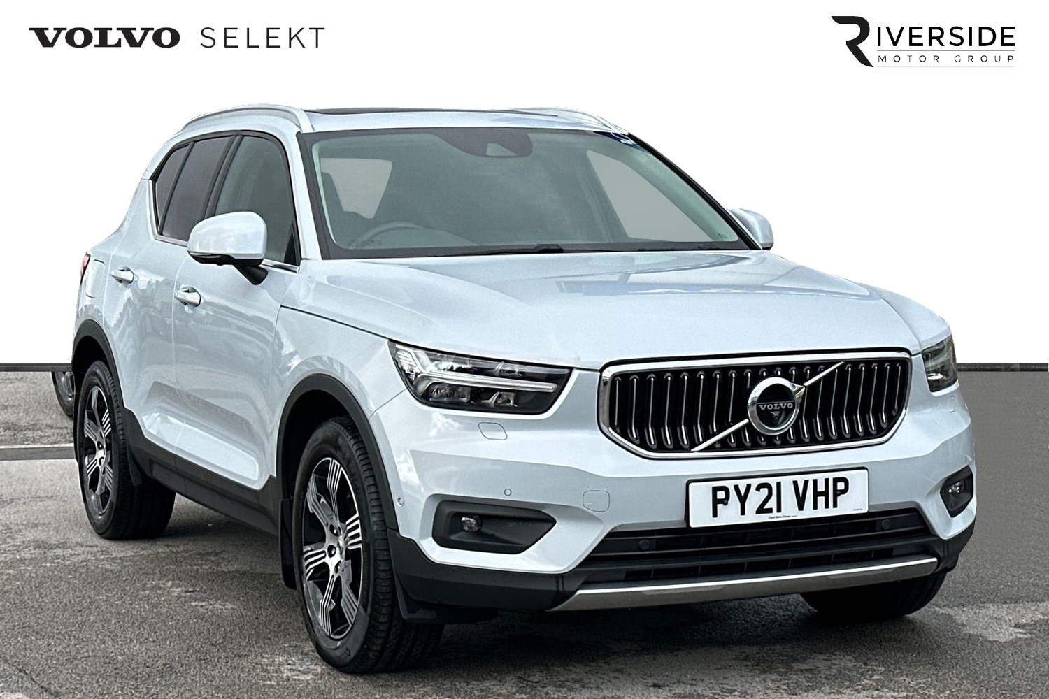 Volvo XC40 Listing Image