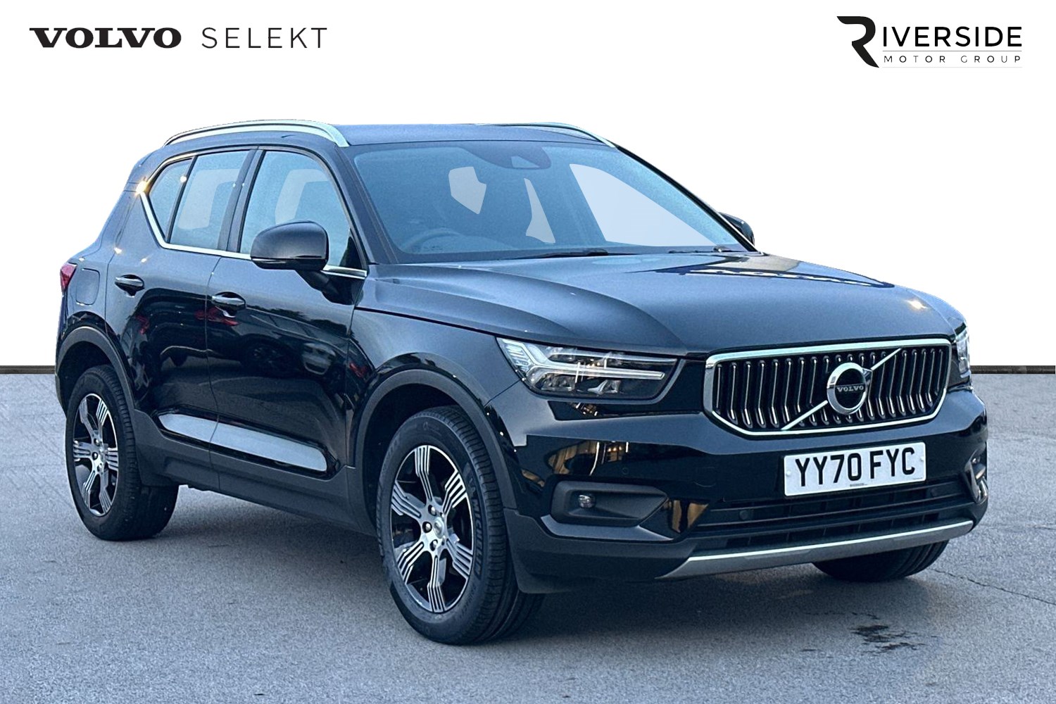 Volvo XC40 Listing Image