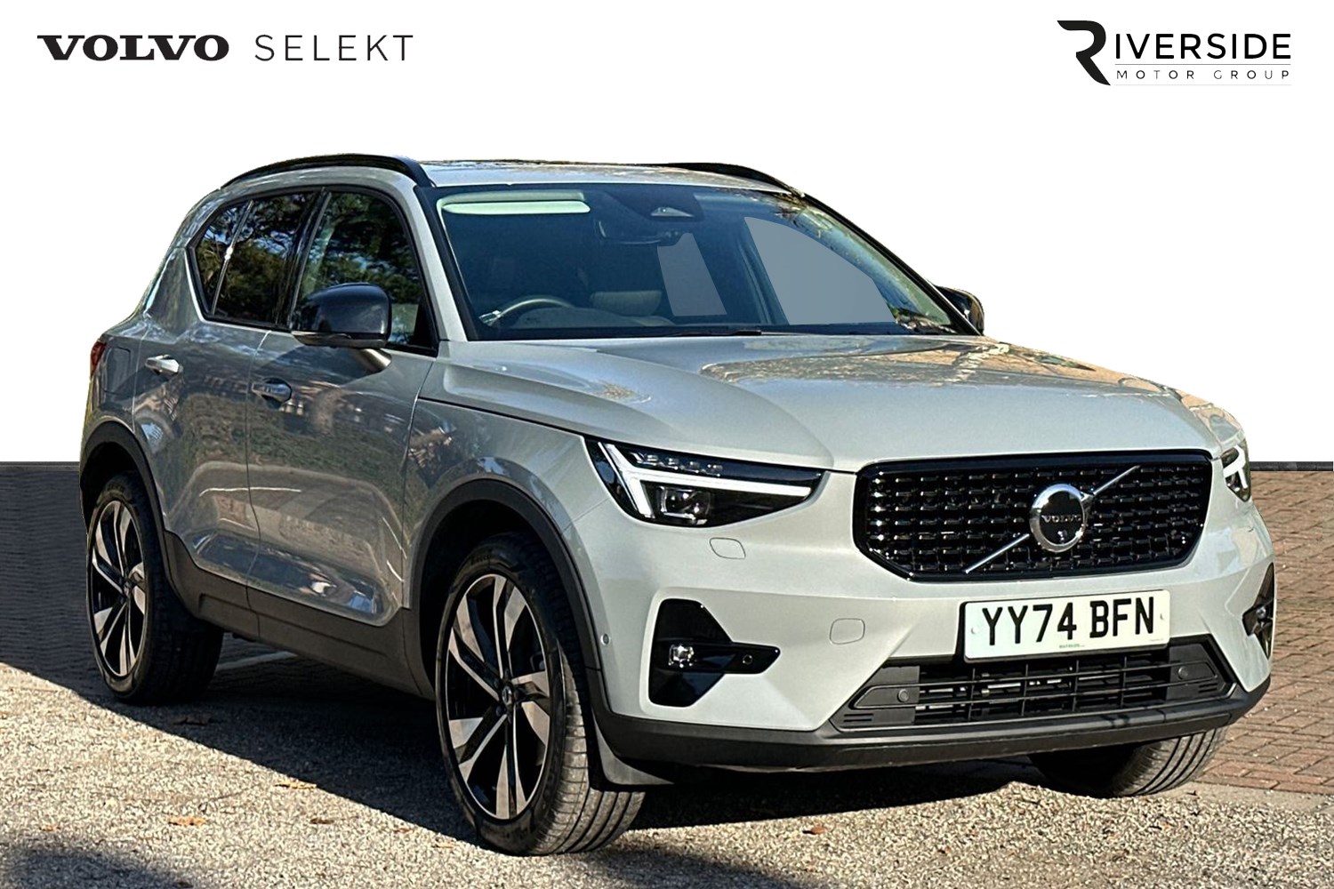 Volvo XC40 Listing Image