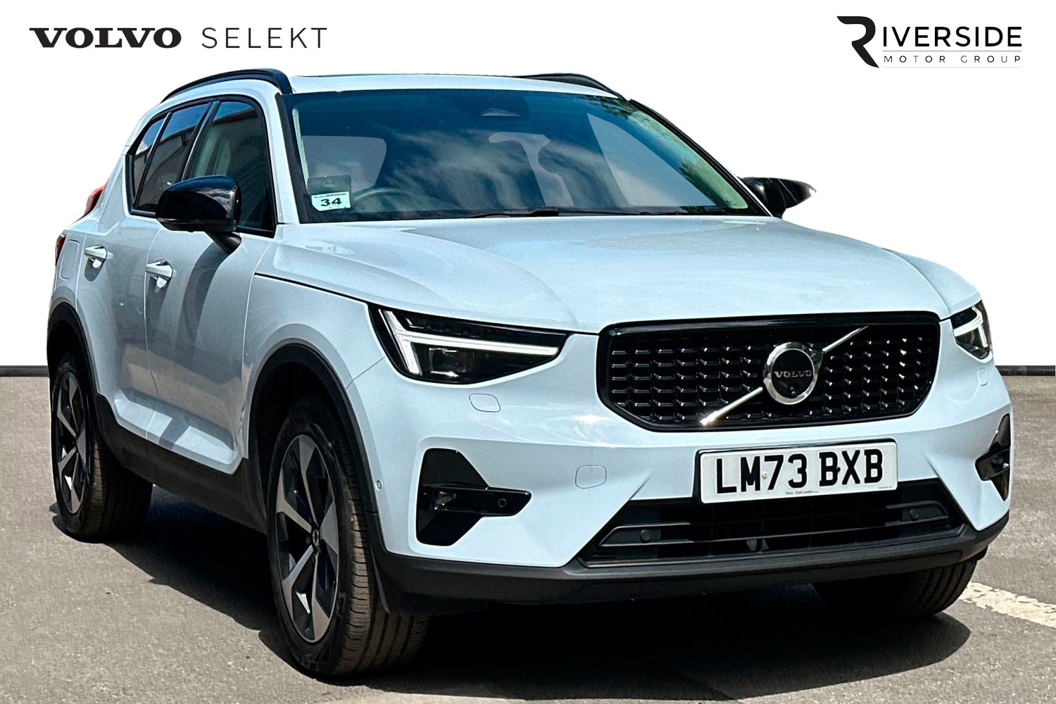 Volvo XC40 Listing Image