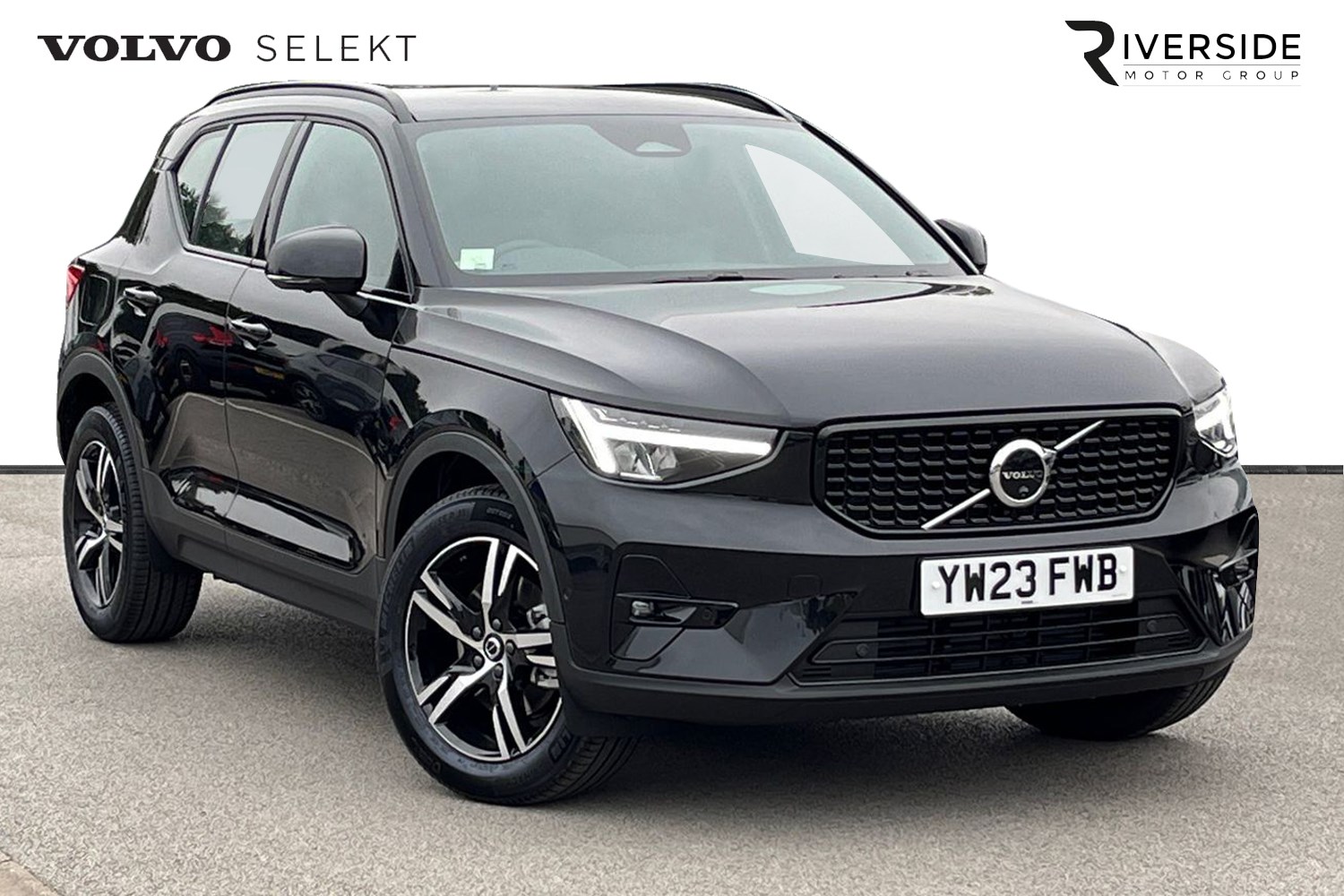 Volvo XC40 Listing Image