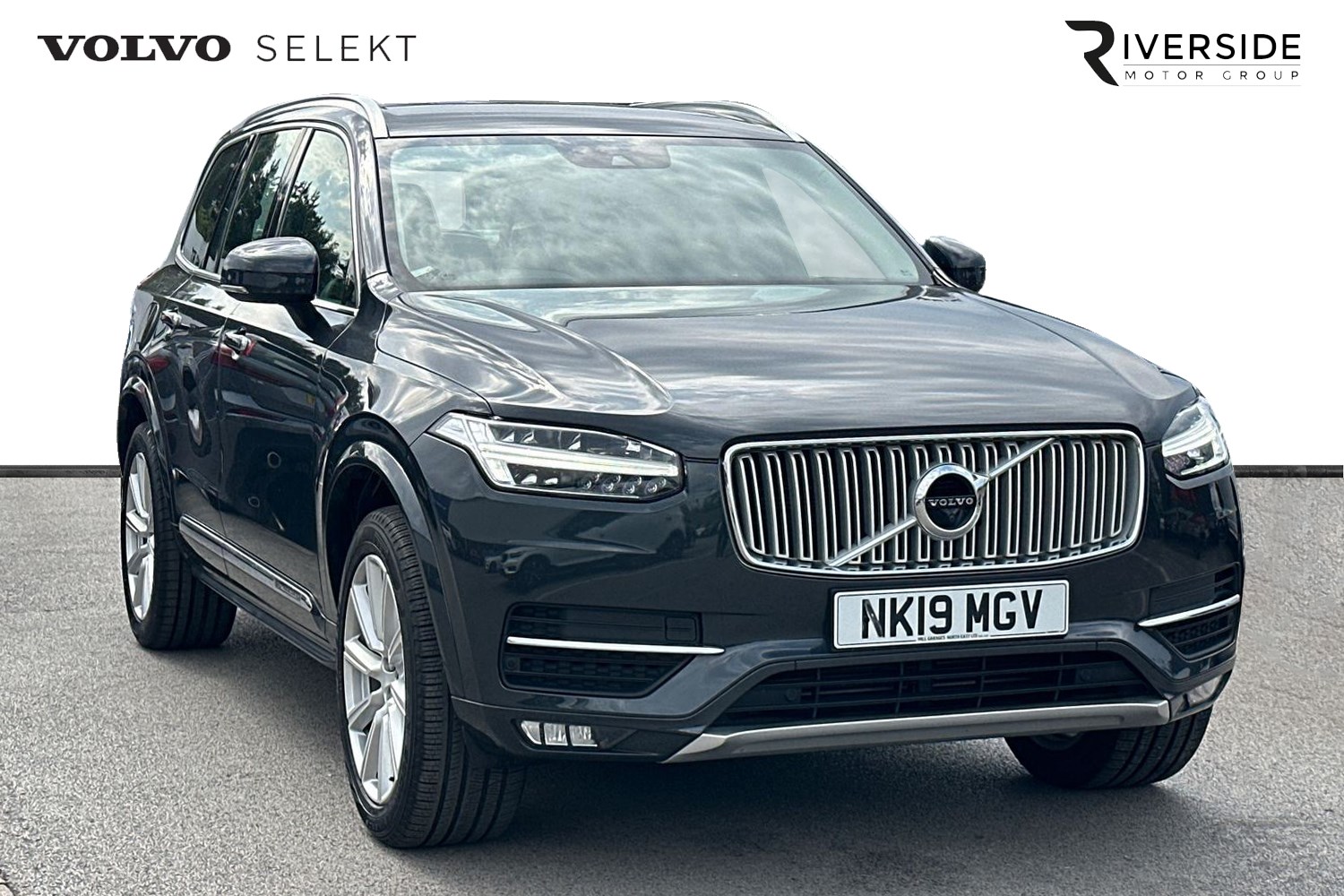 Volvo XC90 Listing Image