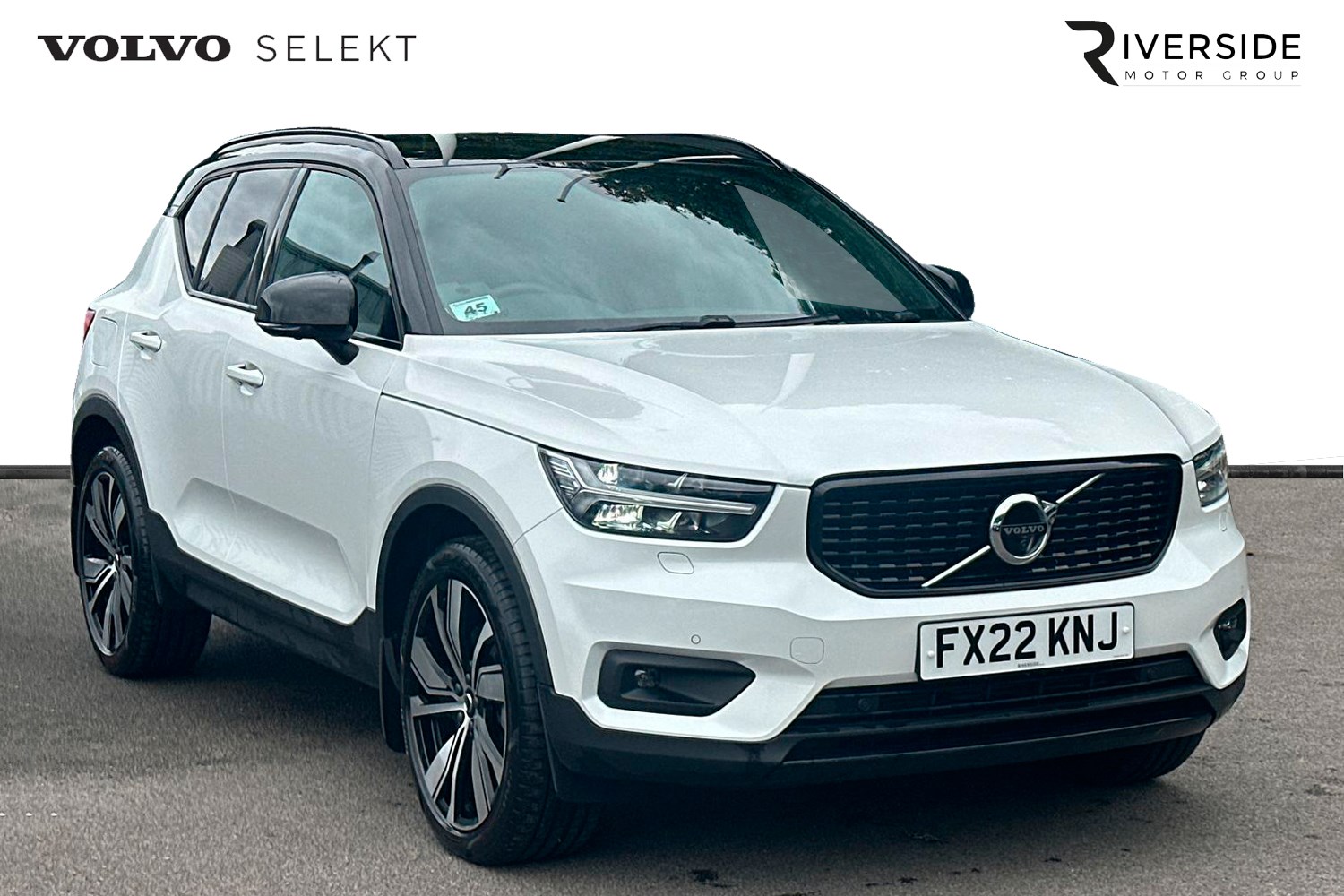 Volvo XC40 Listing Image