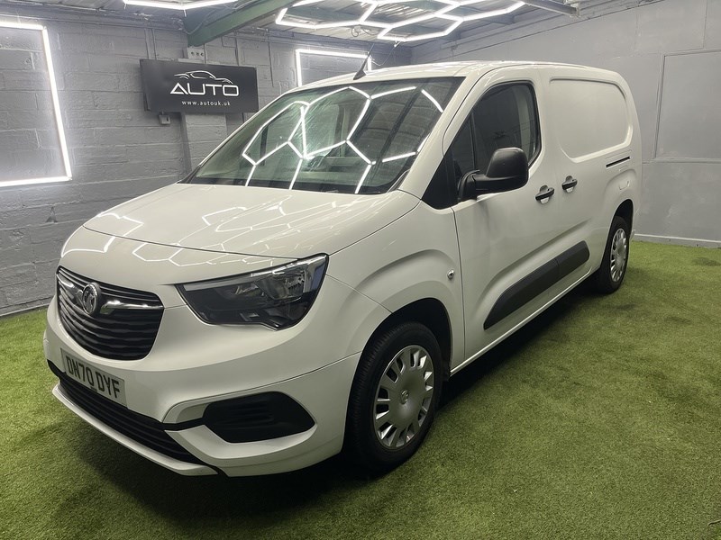 Vauxhall Combo Listing Image