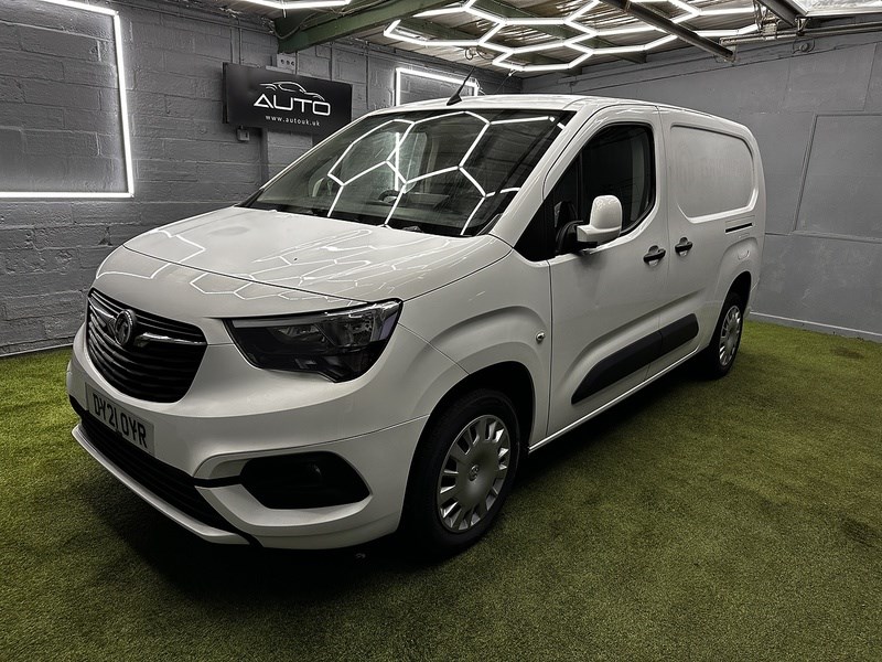 Vauxhall Combo Listing Image