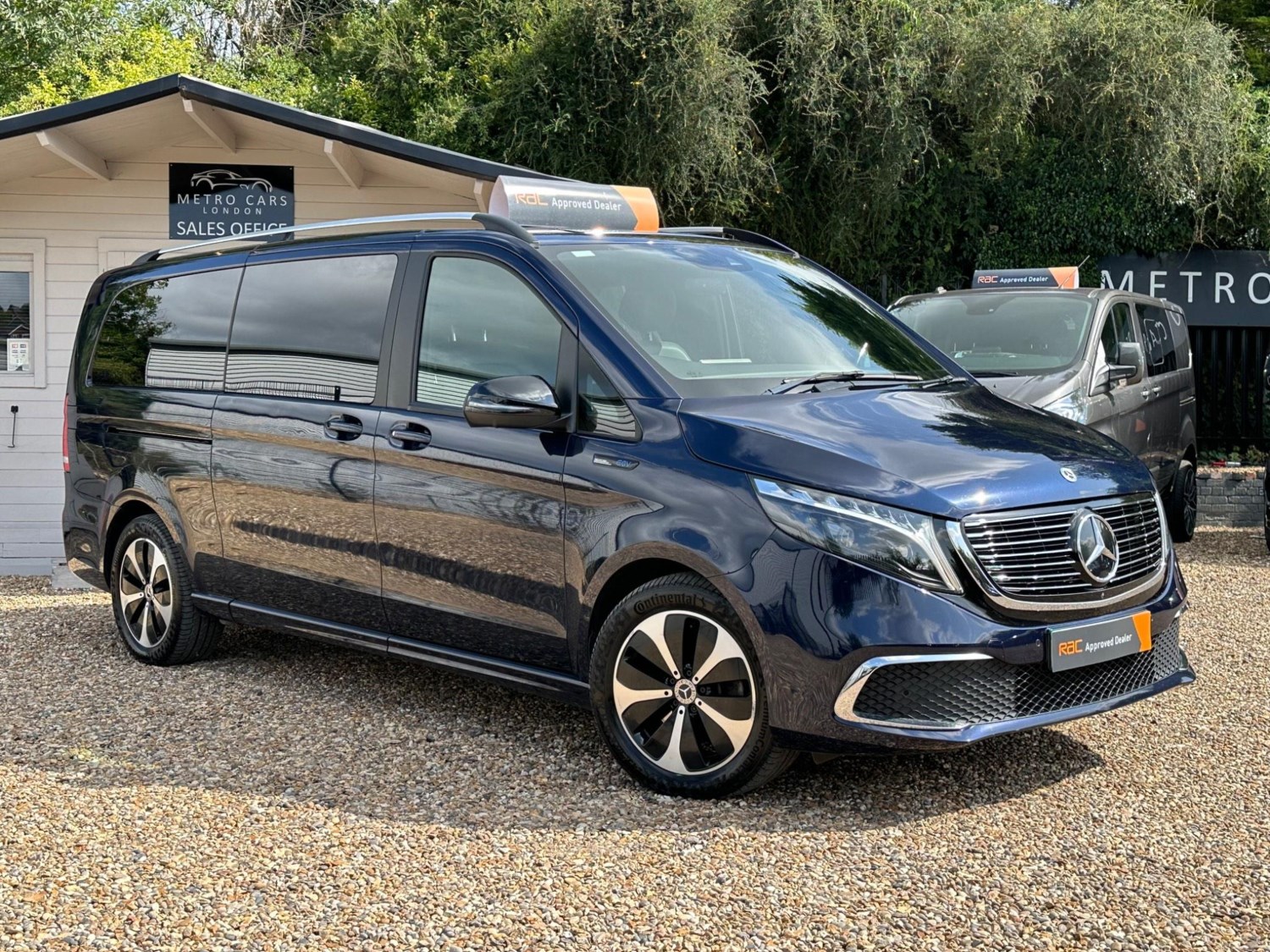 Mercedes-Benz EQV Listing Image