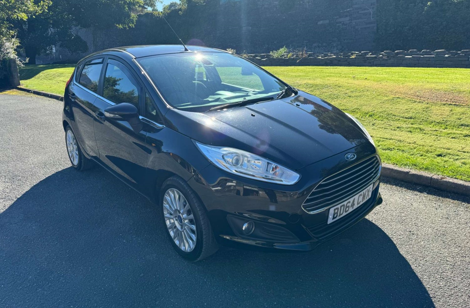 Ford Fiesta Listing Image