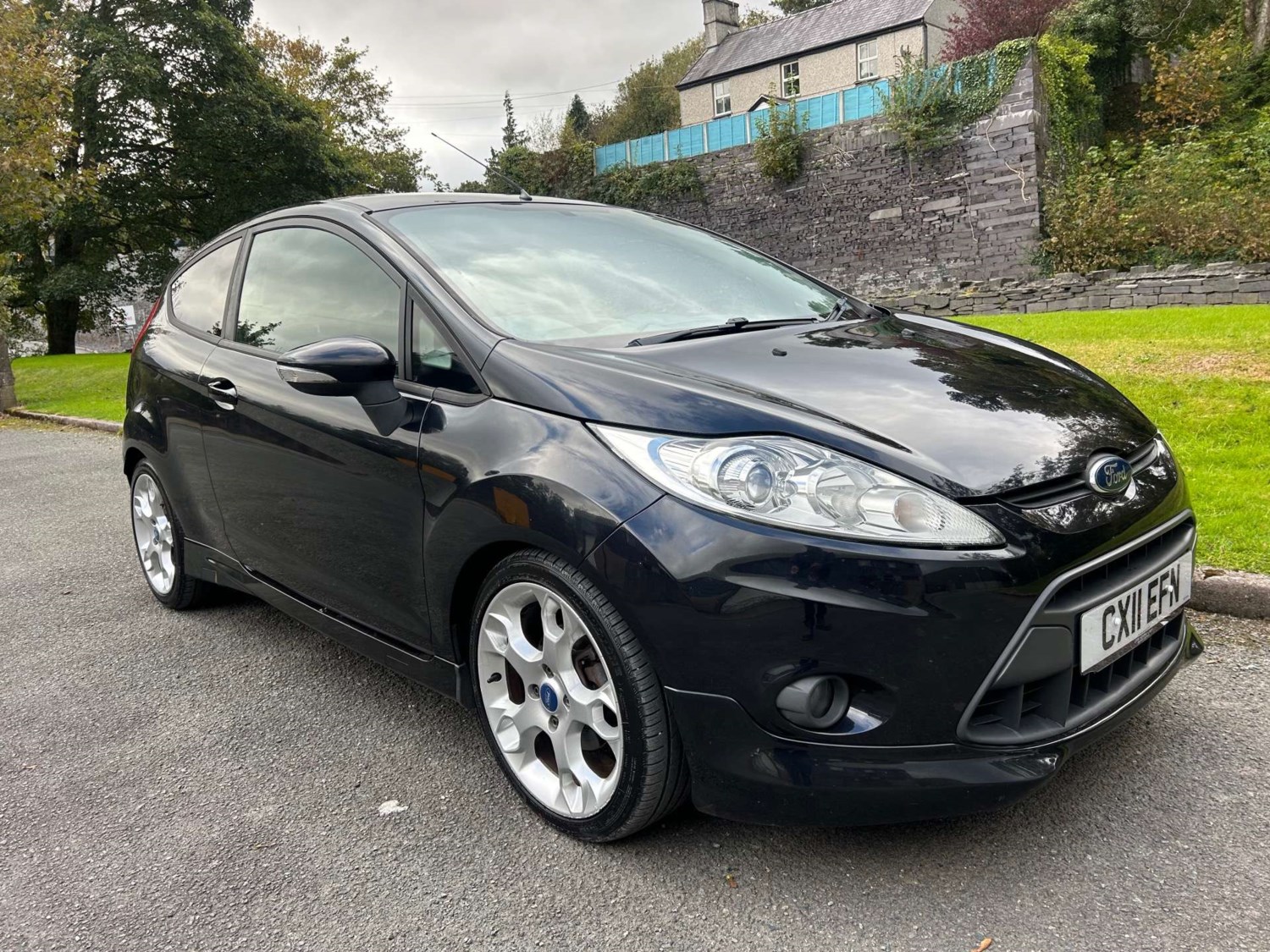 Ford Fiesta Listing Image