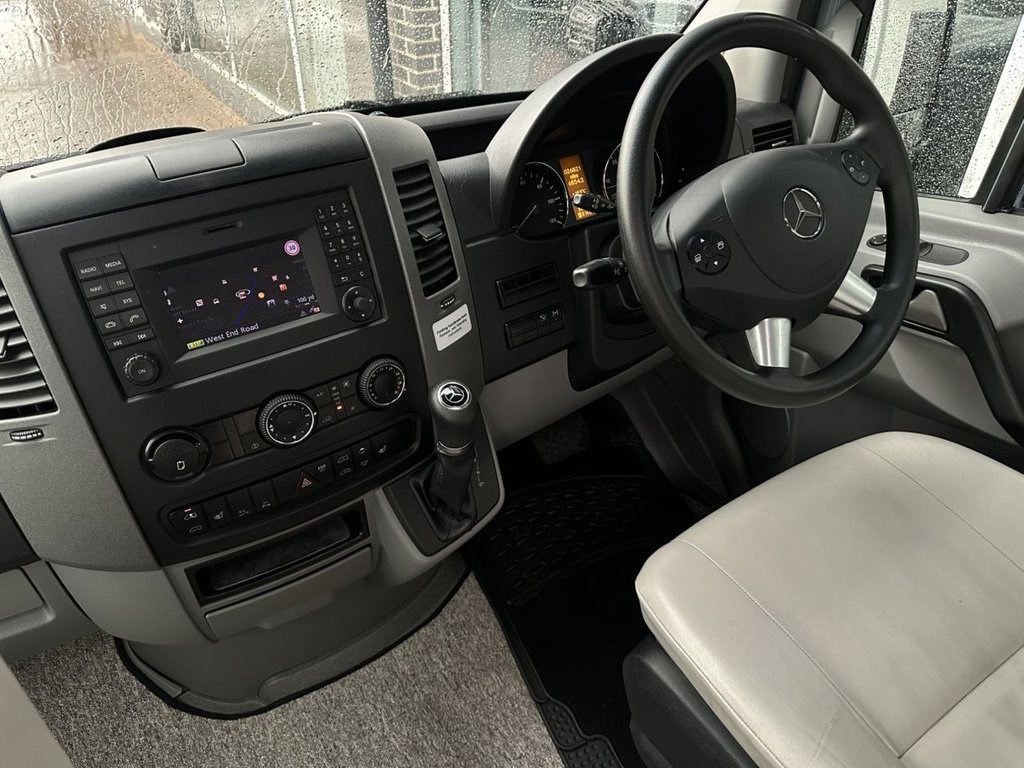 Mercedes-Benz Sprinter Listing Image