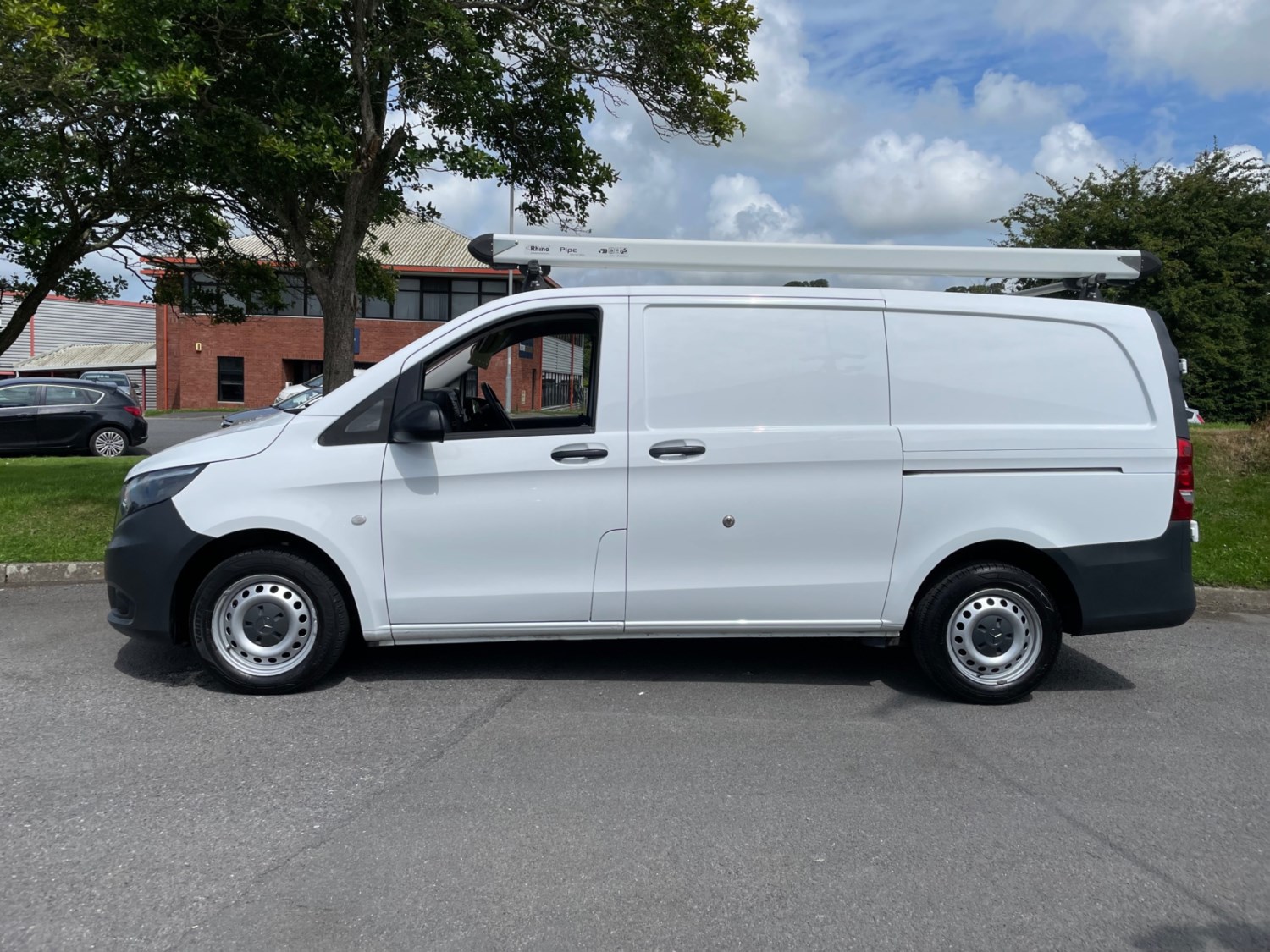 Mercedes-Benz Vito Listing Image