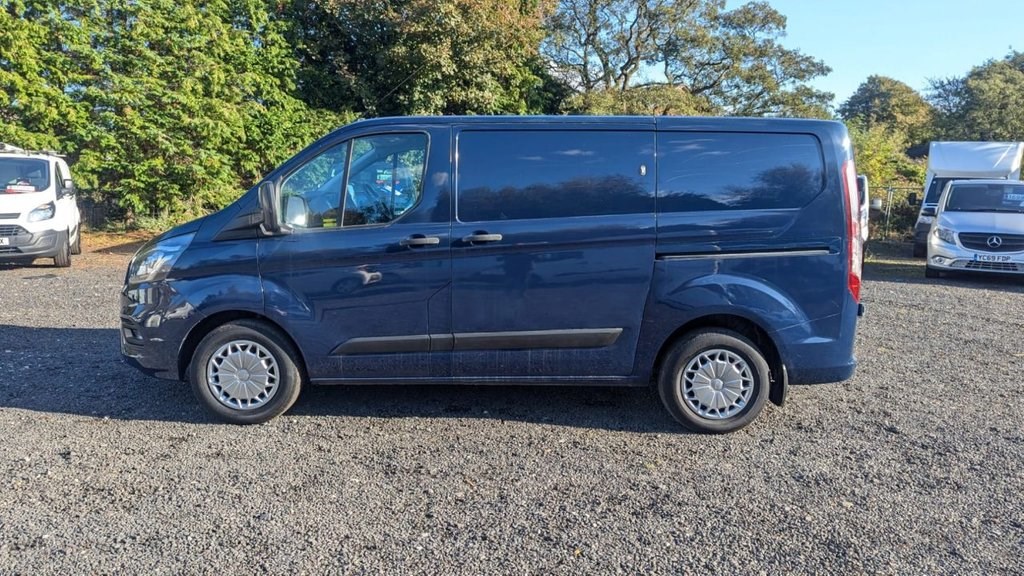 Ford Transit Custom Listing Image