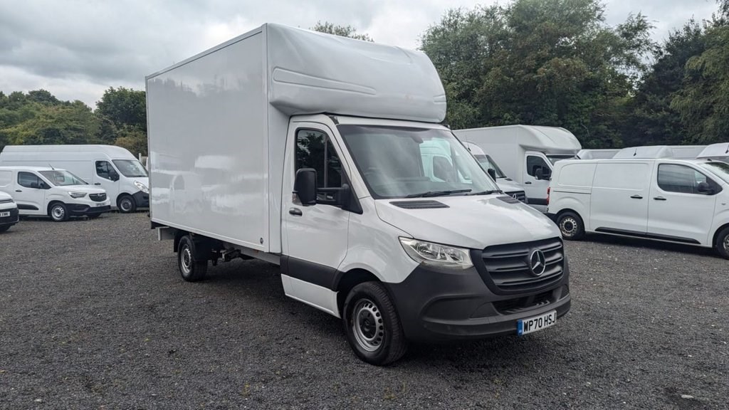 Mercedes-Benz Sprinter Listing Image