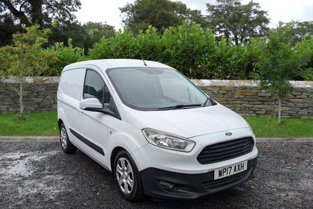 Ford Transit Courier Listing Image