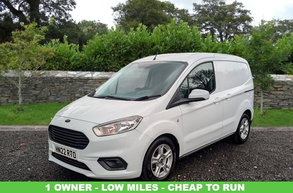 Ford Transit Courier Listing Image