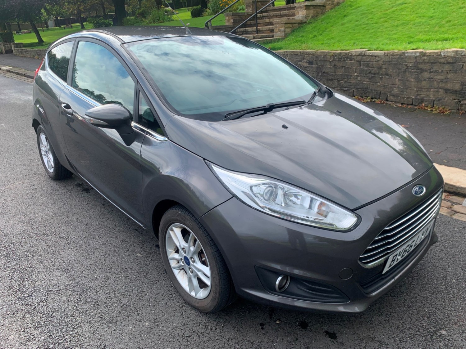 Ford Fiesta Listing Image