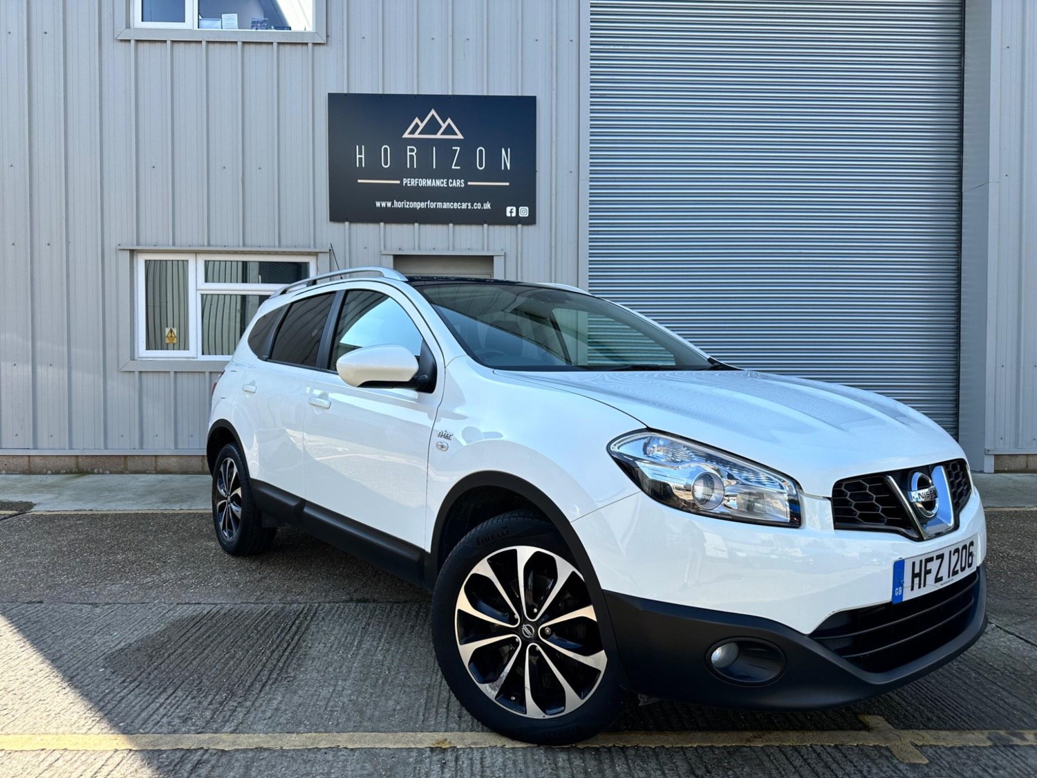 Nissan Qashqai+2 Listing Image