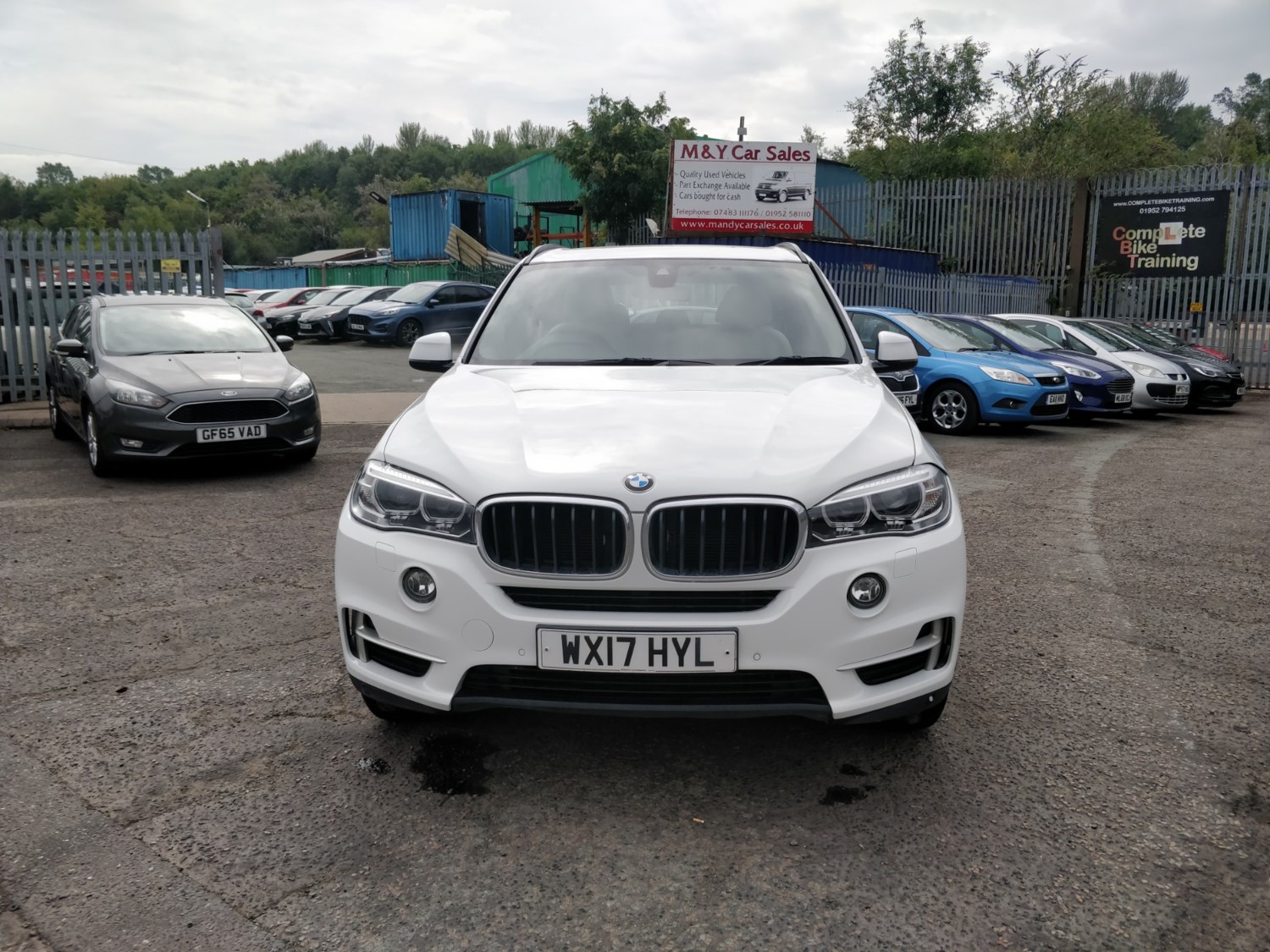 BMW X5 Listing Image