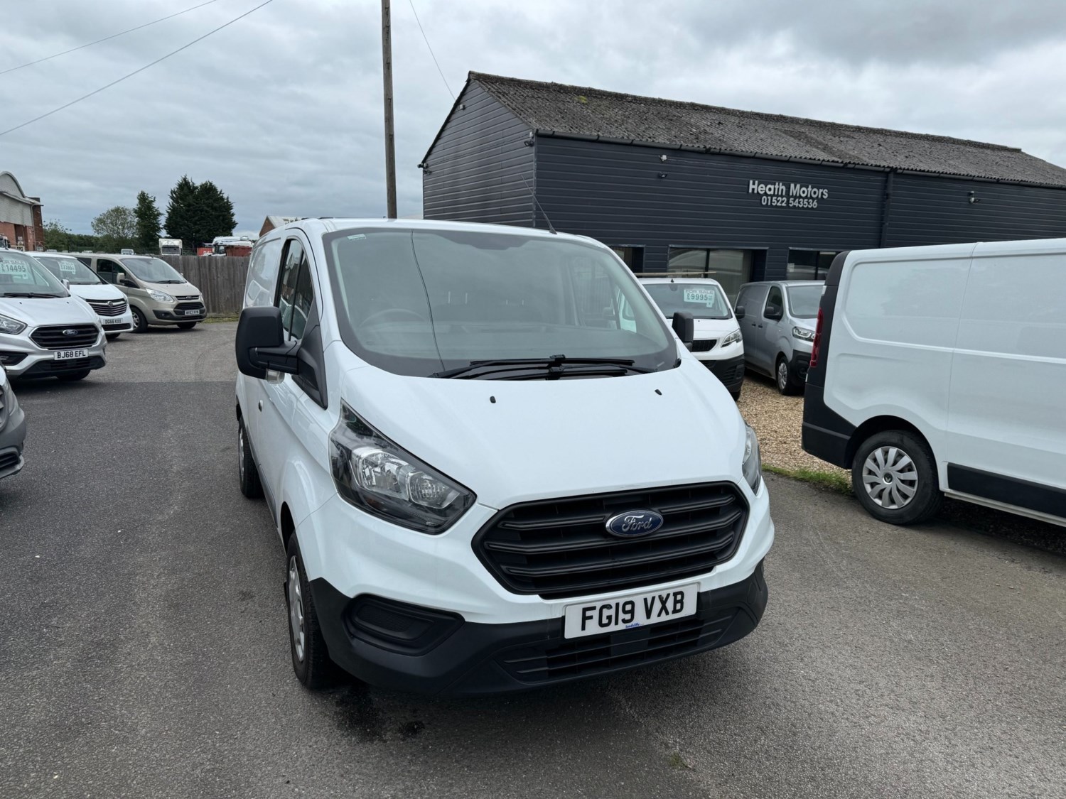 Ford Transit Custom Listing Image