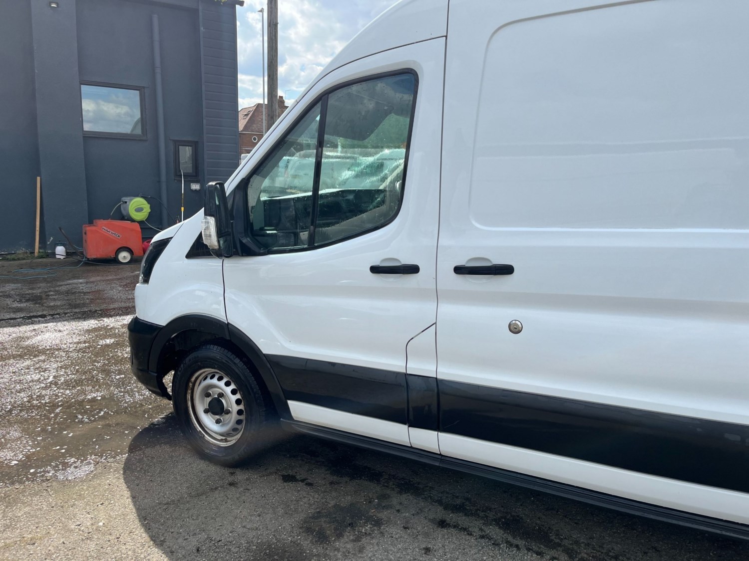 Ford Transit Listing Image