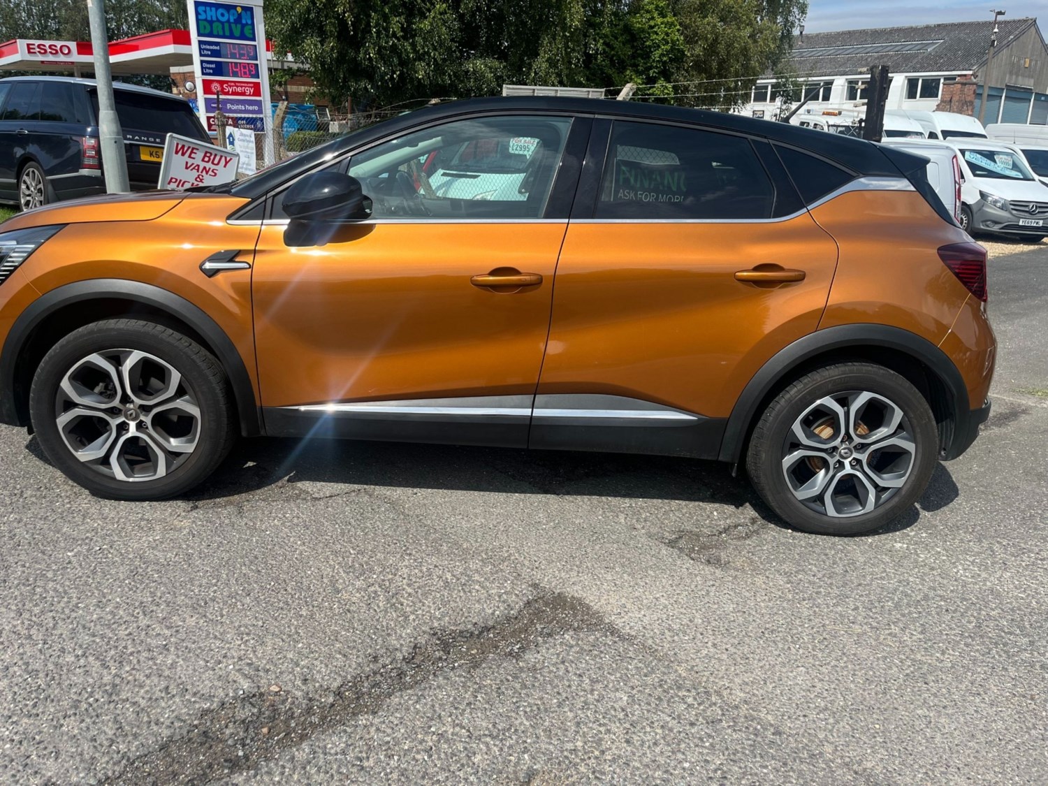 Renault Captur Listing Image