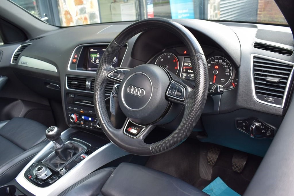 Audi Q5 Listing Image