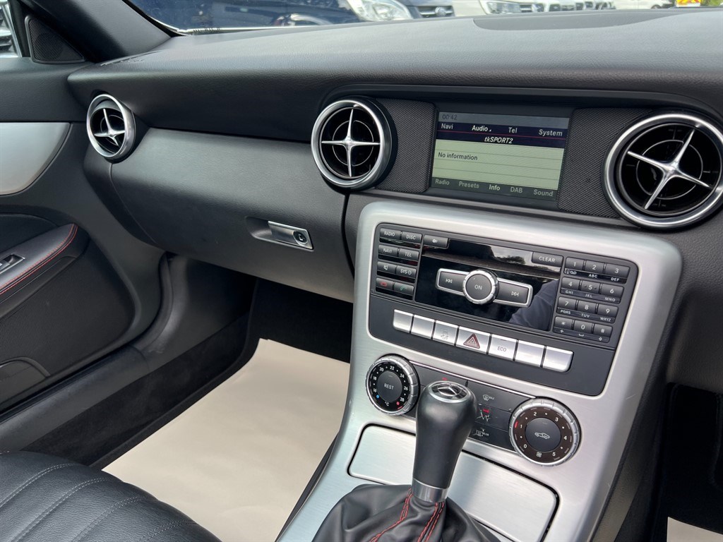 Mercedes-Benz  Listing Image