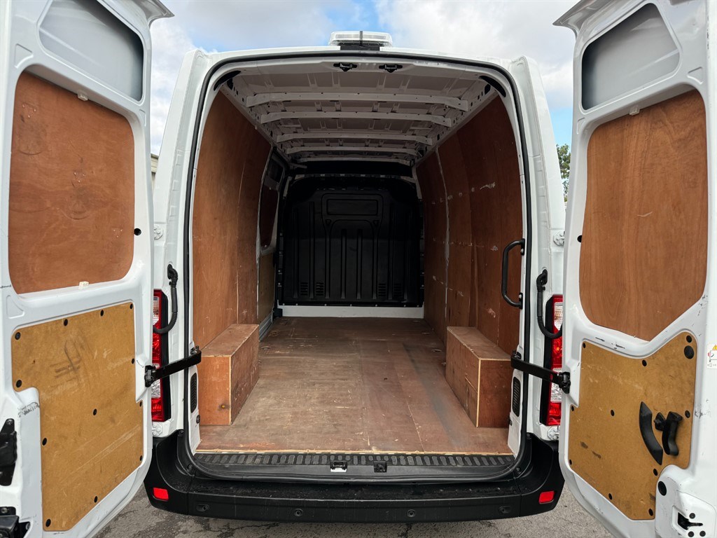 Vauxhall Movano Listing Image